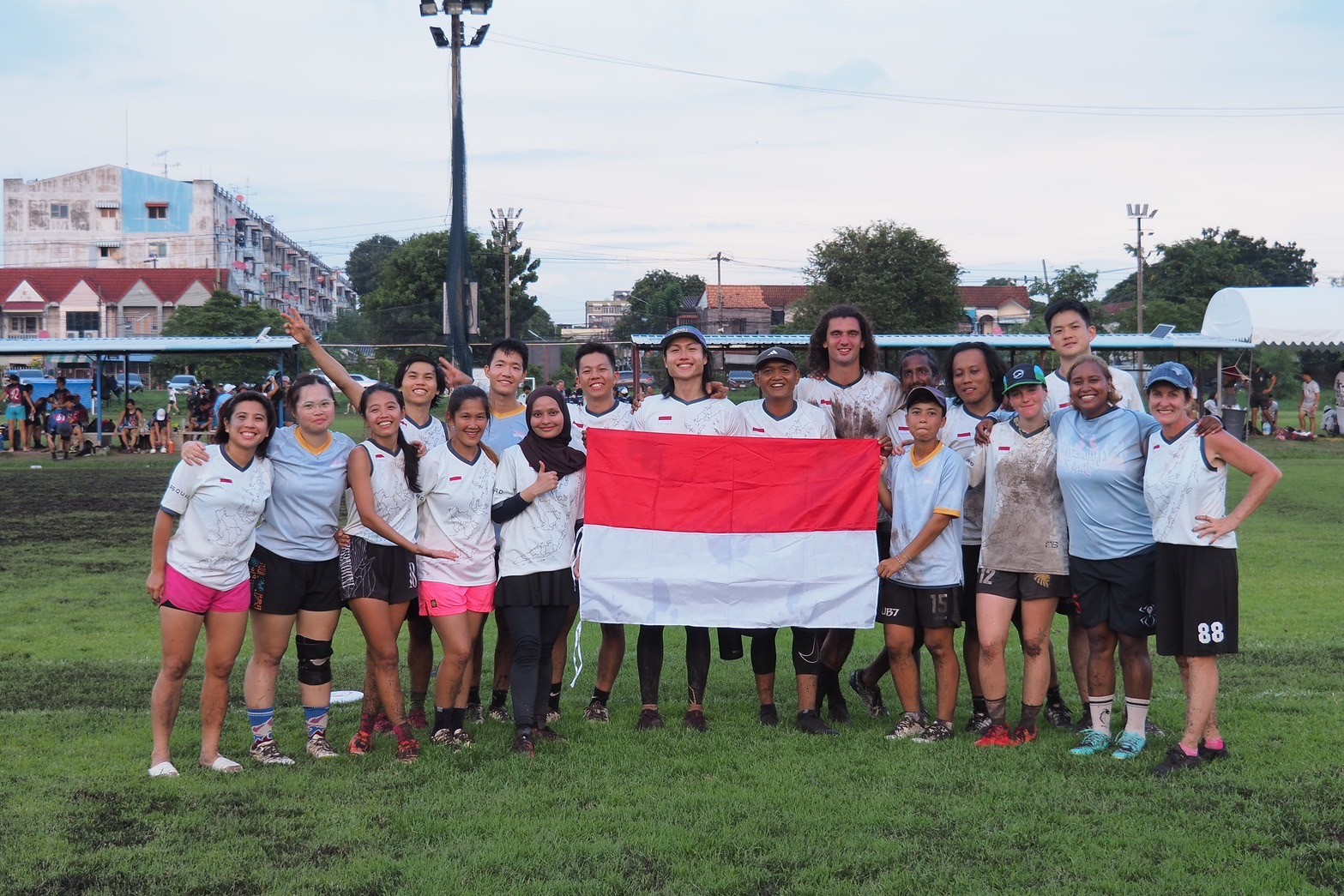 Pertama Kali Ikut Turnamen Internasional, Nusa Squad Langsung Bawa Pulang Trofi!